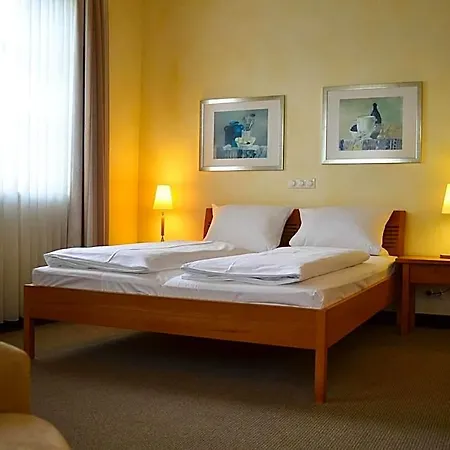 Staffelsteiner Hof Ξενοδοχείο 3*