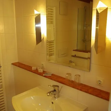 Staffelsteiner Hof 3*