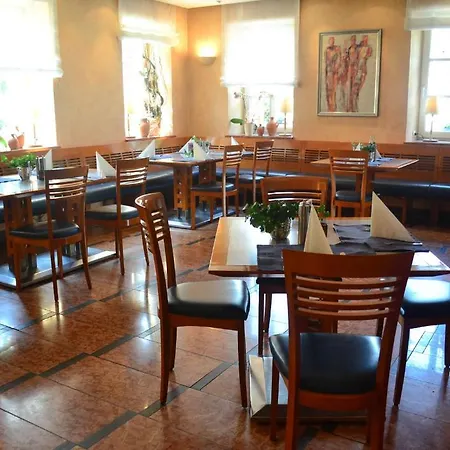 Hotel Staffelsteiner Hof 3*